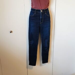 American Eagle super stretch skinny jeans Size 6 short